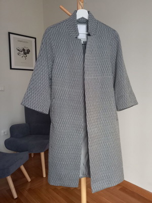 Selected coat used, grey, size M with 3/4 sleeves without buttons