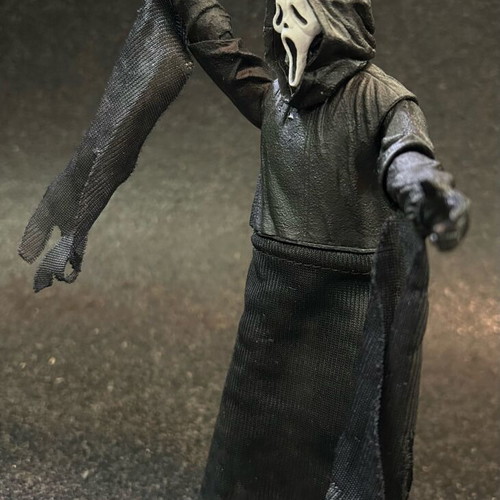 Ghost Face Classic Mask 7” Scream 4 Neca Action Figure like new