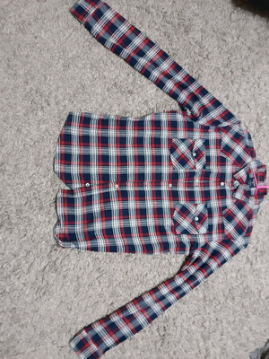 Multicolored shirt size Large TRN1961 like new