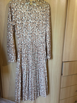 Women's dress like new, one size
