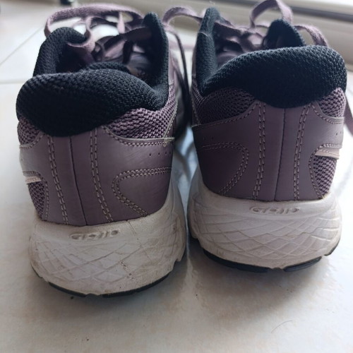 Saucony Cohesion 13 athletic shoes size 39 used, grey