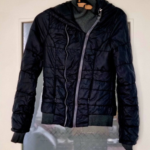 Women's jacket Bratan used, size M, black and colorful