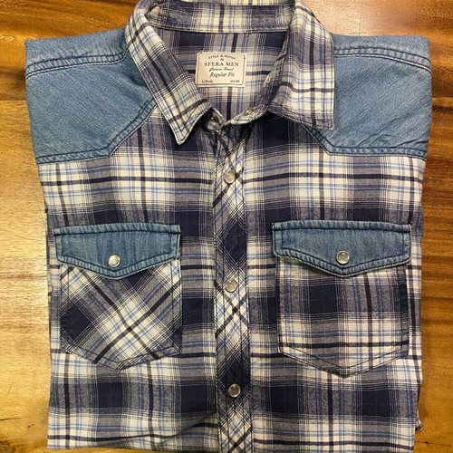 Sfera Men Checked Shirt with Denim Details Large like new
