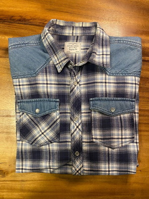 Sfera Men Checked Shirt with Denim Details Large like new