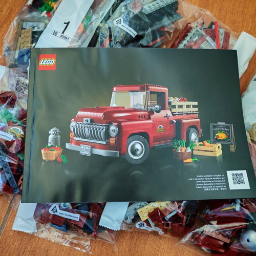 Lego set 10290 Pickup truck like new