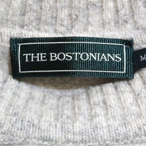 The Bostonians men's sweater used, size Medium, multicolored