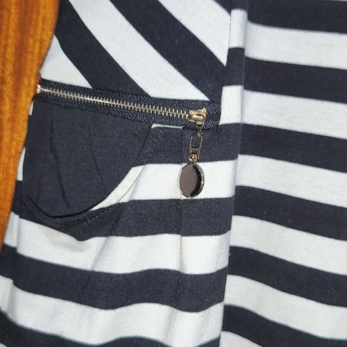 Black and white striped cotton dress like new, size M