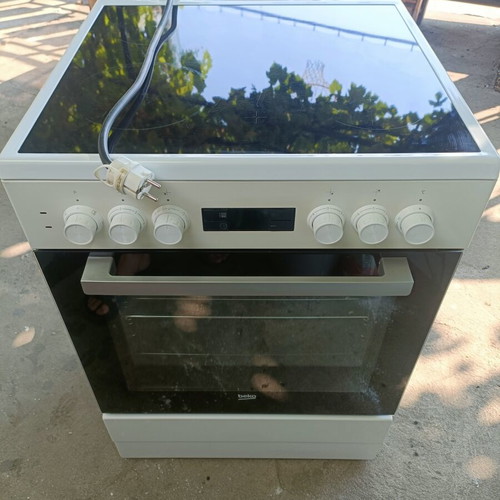 Beko FSE67300WCS cooking stove