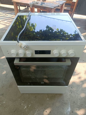Beko FSE67300WCS cooking stove