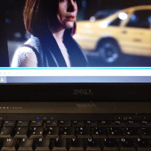 Lulu on the bridge DVD used, social genre, subtitles