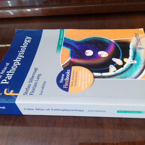 Color Atlas of Pathophysiology medical book used, Thieme