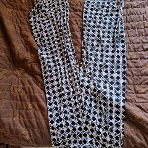 Celestino women's pants size M used, black and white