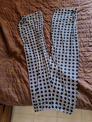 Celestino women's pants size M used, black and white