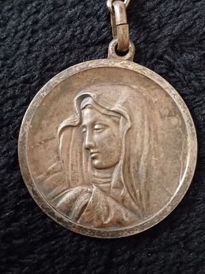 Vintage Jerusalem Pilgrimage Medal with Virgin Mary and Cross, like new
