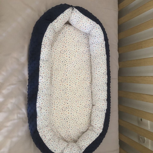 Baby nest like new with removable washable cover