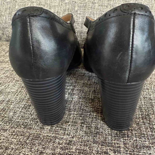 Clarks leather shoes size 38.5 used, black