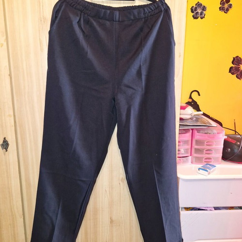 Celestino black pants XL new with pockets and crease