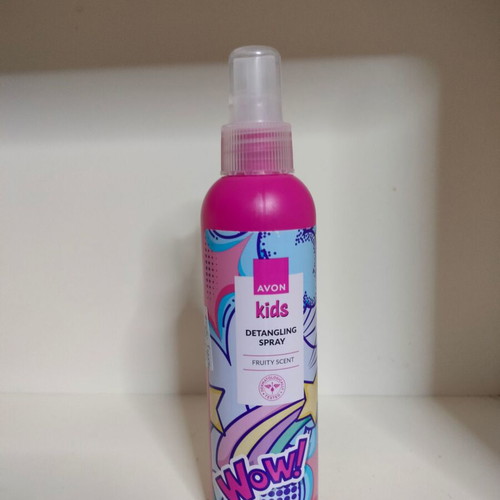 Girls' detangling hair spray 200ml new with fruity scent
