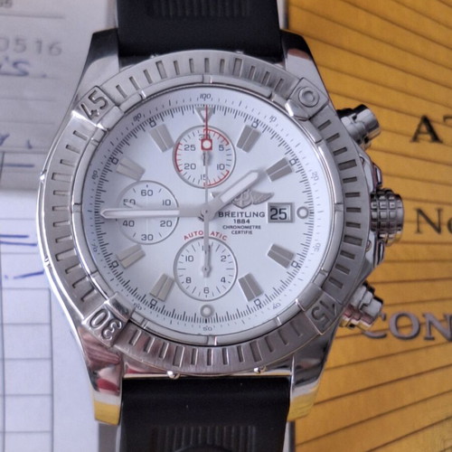 Breitling Super Avenger Chronograph watch like new, full set