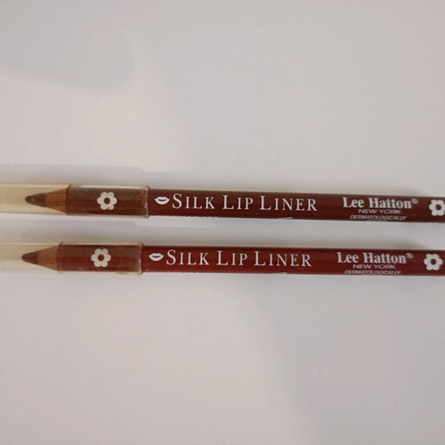 Lee Hatton Silk Lip Liner set of 2 unused