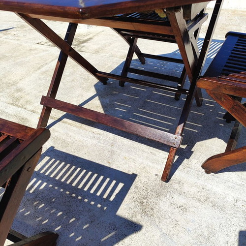 Wooden folding patio dining set with 1 table and 4 chairs
