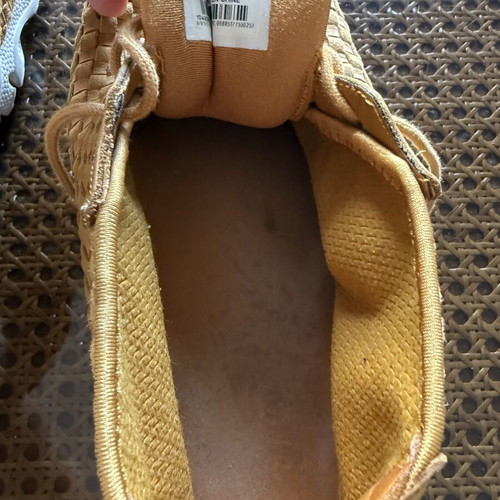 Nike athletic shoes used, size 45, orange