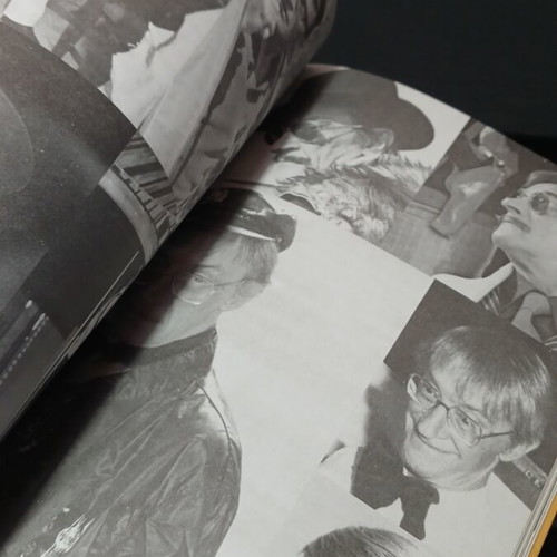 Enas Iliopoulos Onomati Dinos autobiography used
