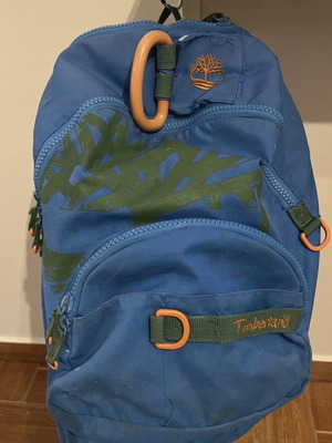 Σακίδιο πλάτης Timberland μεταχειρισμένο, μικρού μεγέθους με μεγάλες θήκες, μπλε