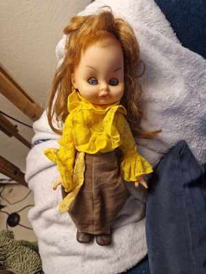 El Greco doll used vintage Greek toy from 1980s