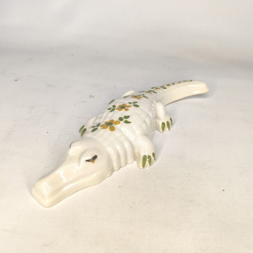 Ceramic crocodile new 20×8