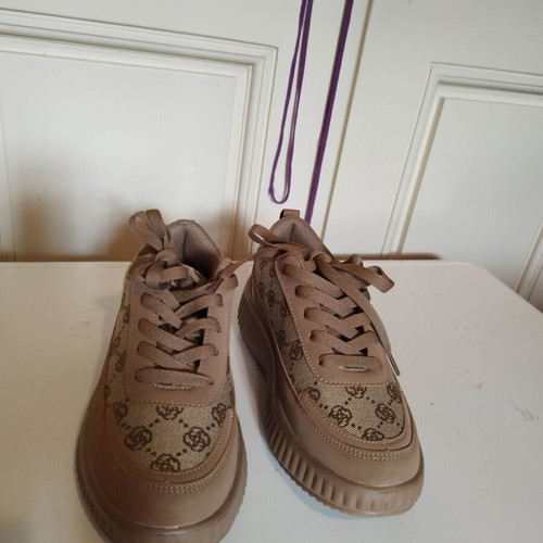 Athletic sneakers beige brown size 37 new