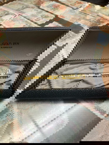 Limited Edition Haolilai Gold Fountain Pen, 14K Gold