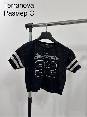 Terranova black top like new