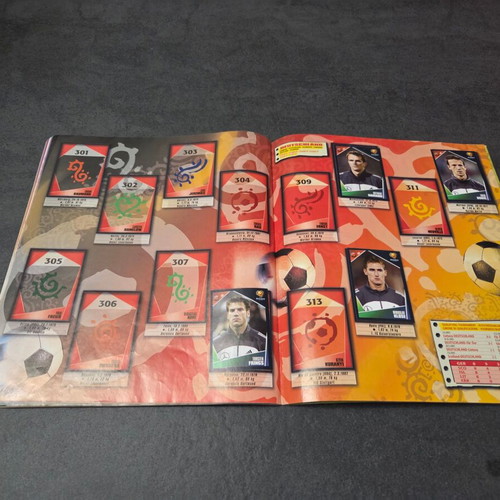 Euro 2004 Panini Sticker Album used, 90 of 334 stickers completed