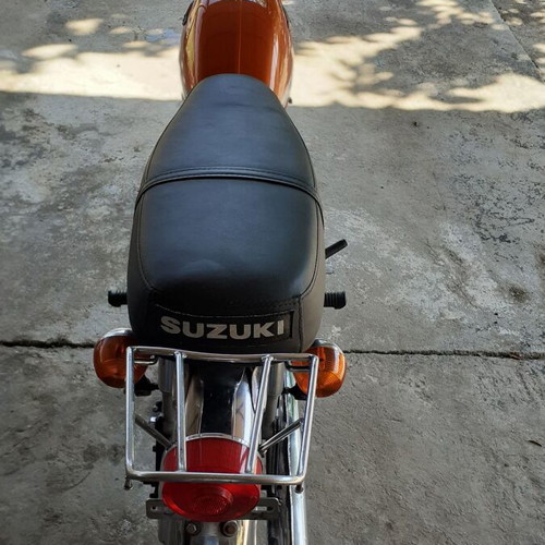Suzuki AC 50 motorcycle like new, fully restored, 50 cc, manual