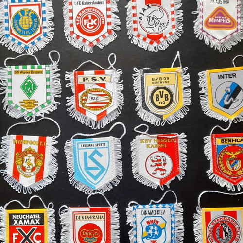 Football Pennants like new, rare and hard-to-find pieces