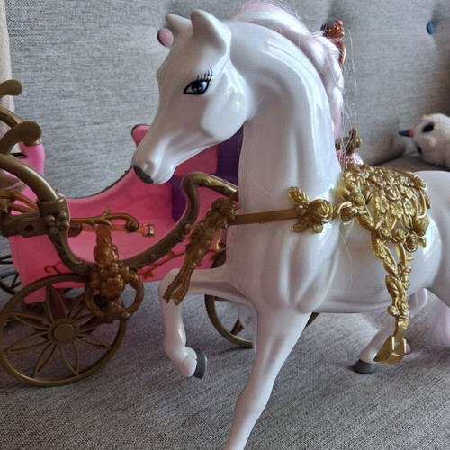 Barbie horse with carriage