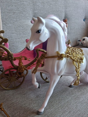 Barbie horse with carriage