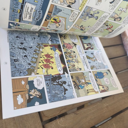 Lucky Luke #84: A Cowboy in Paris, 1st edition comic