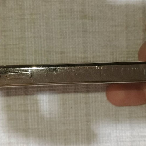 iPhone 11-14 Back Case Glitter like new