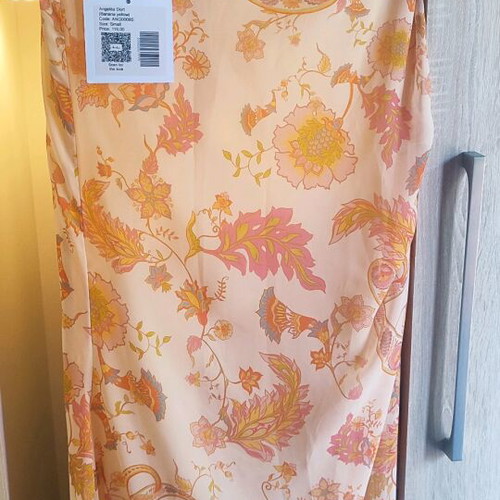 Hemithea maxi high-waisted skirt new with paisley yellow