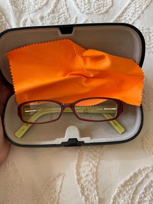 Children's glasses frame used