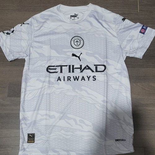 Manchester City official replica sports jersey Medium