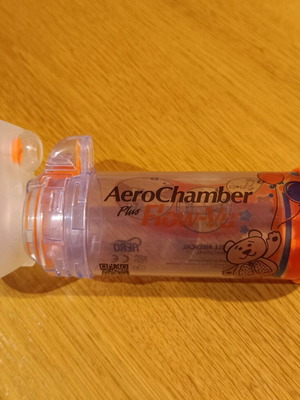 Trudell AeroChamber Plus infant inhalation chamber like new