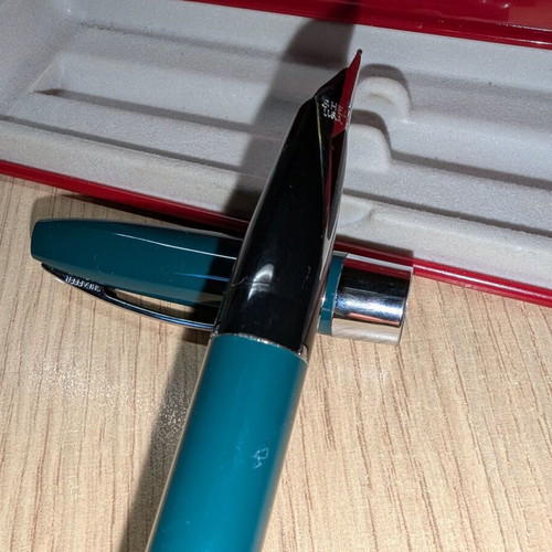 Fountain pen Sheaffer Triumph Imperial 1994 green like new