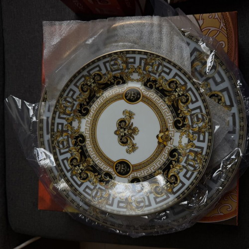 Versace Italy G-7602-7 Porcelain Dessert Plate Set 7pcs with 2 Cups