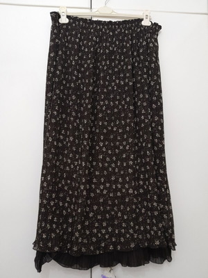 Cappuccini pleated maxi skirt with floral pattern size XL/XXL like new