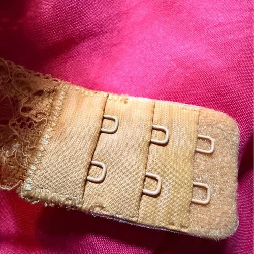 Bra 75C like new, mustard lace with padding and underwire