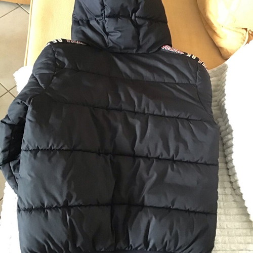 Benetton jacket for boys 8-12 years like new, black