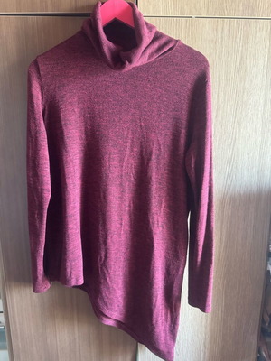Tally women's blouse size M almost new, red